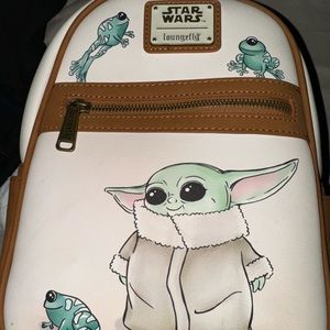 Gorge (baby yoda) loungefly bag